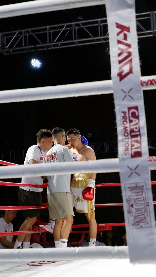 “街头拳王”挑战“业余天花板”头衔迎来首次卫冕!12月20日一战到底! “街头拳王”挑战“业余天花板”头衔迎来首次卫冕!12月20日一战到底!