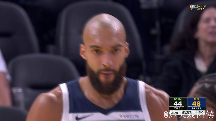 麦克丹尼尔斯吊传 戈贝尔双手暴扣2+1 麦克丹尼尔斯吊传 戈贝尔双手暴扣2+1