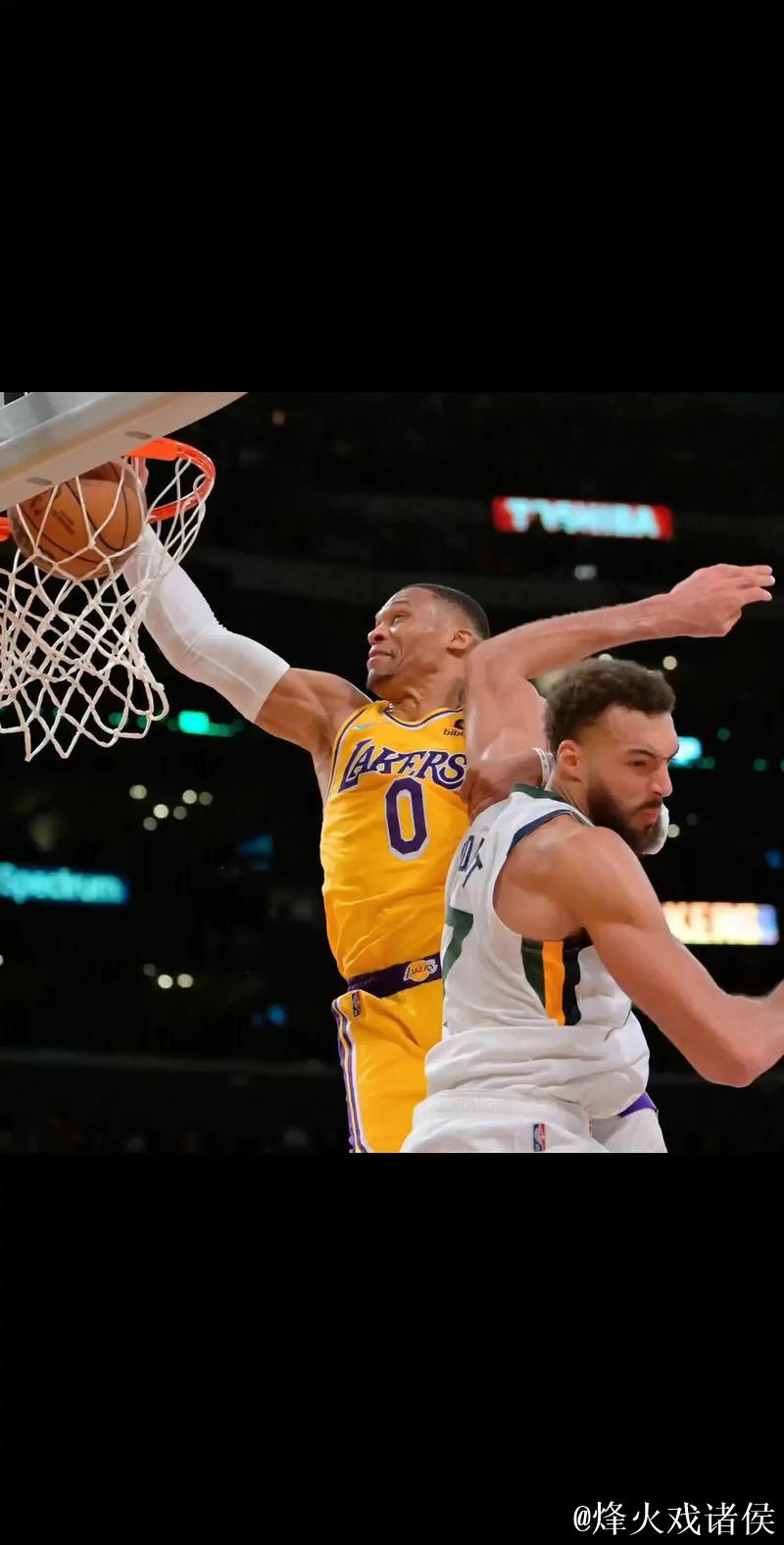 麦克丹尼尔斯吊传 戈贝尔双手暴扣2+1 麦克丹尼尔斯吊传 戈贝尔双手暴扣2+1